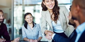 AI Customer Service: 5 storie di successo B2B